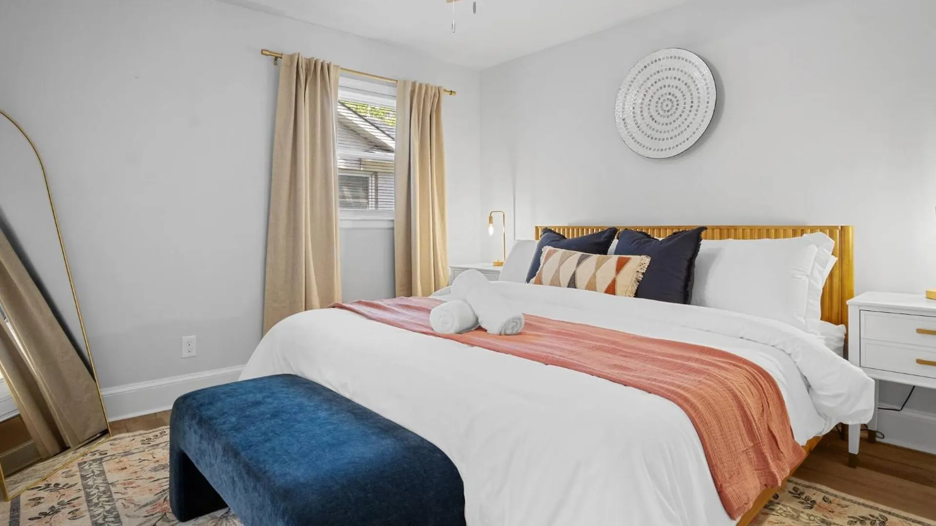 3Bd Near Dt | Bbq, Backyard Games & Outdoor Dining Villa Charlotte